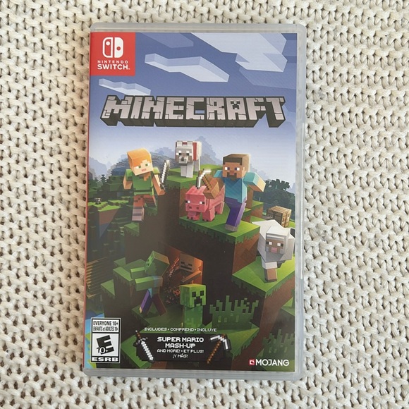 Nintendo Other - Minecraft game for Nintendo Switch, in box